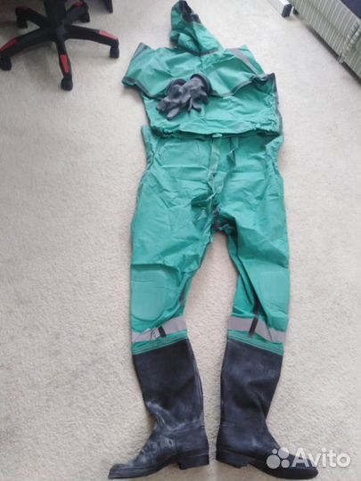 Костюм гидрозащитный