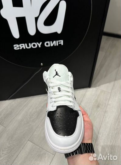 Кроссовки Air Jordan 1 Low Panda