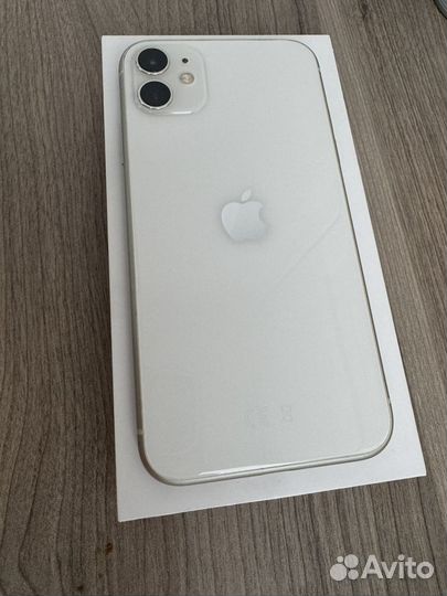 iPhone 11, 128 ГБ