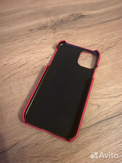 Чехол на iPhone 11 кожаный