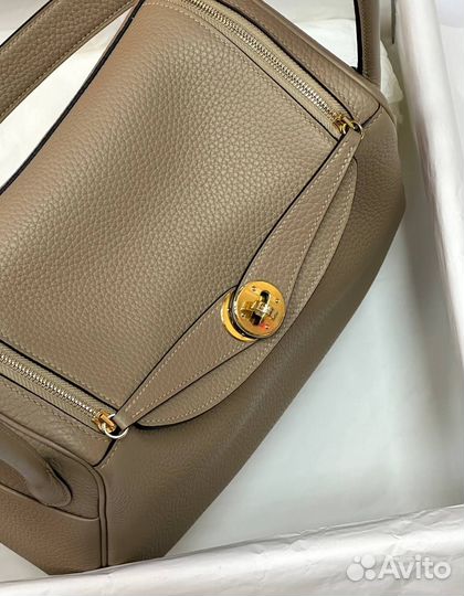 Сумка Hermes lindy