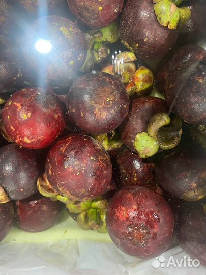 Мангустин фрукт