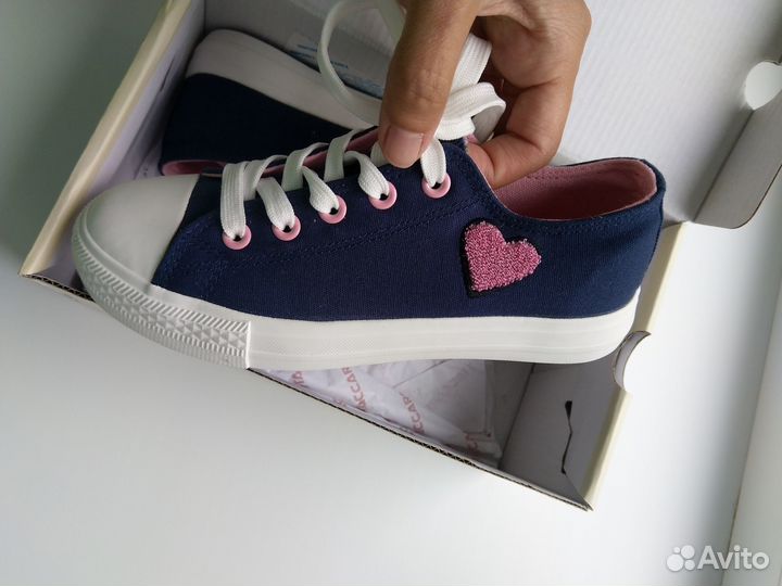 Кеды для девочки новые