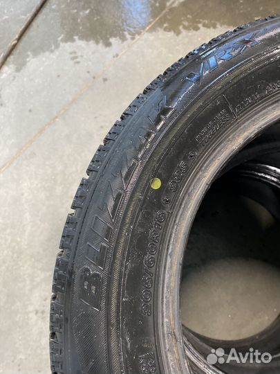 Bridgestone Blizzak VRX 205/60 R16