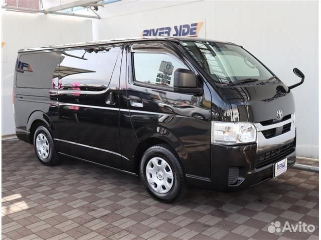 Toyota Hiace 2.8 AT, 2020, 54 000 км