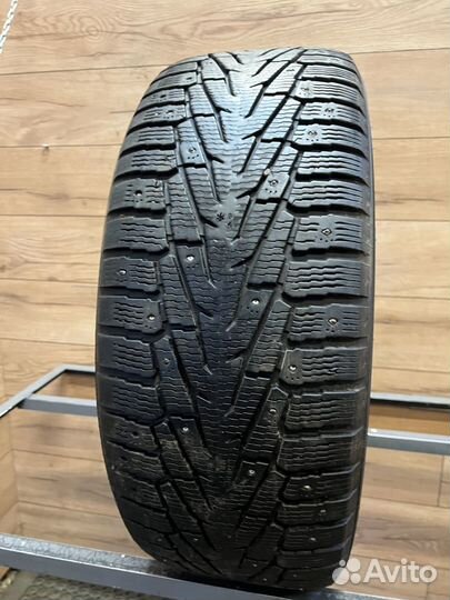 Nokian Tyres Hakkapeliitta 7 SUV 285/60 R18