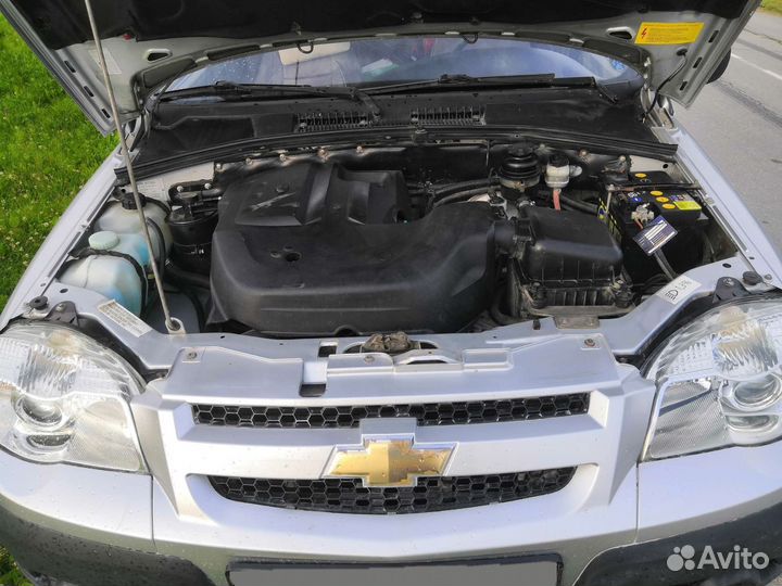 Chevrolet Niva 1.7 МТ, 2010, 121 000 км