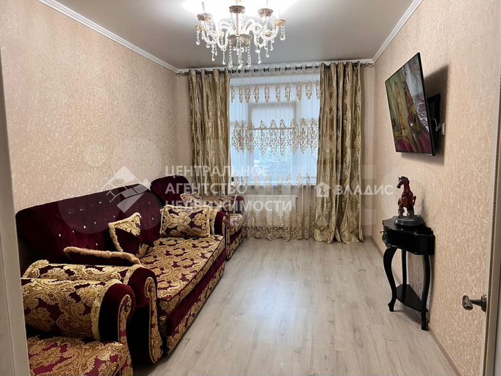 2-к. квартира, 67 м², 6/12 эт.