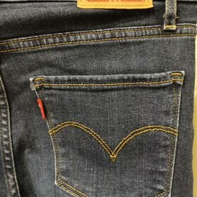 Джинсы прямые женские Levi's 25/32