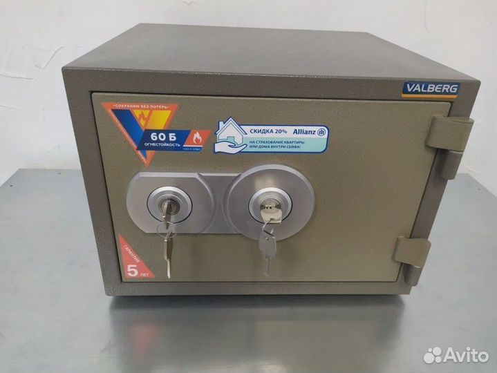 Сейф Valberg FRS-30 KL