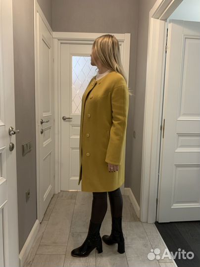Полупальто женское 44размер