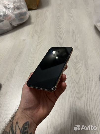 iPhone 11 Pro, 64 ГБ