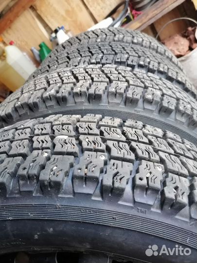 Комплект колёс на ниву