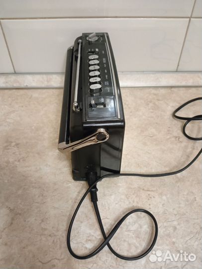 Магнитола sanyo M 1740H