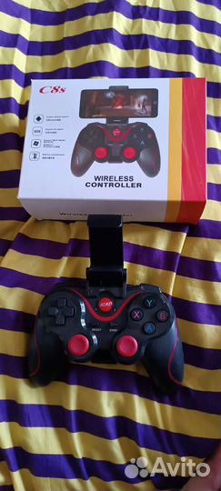 Очки вертуальной реальности. И жостик