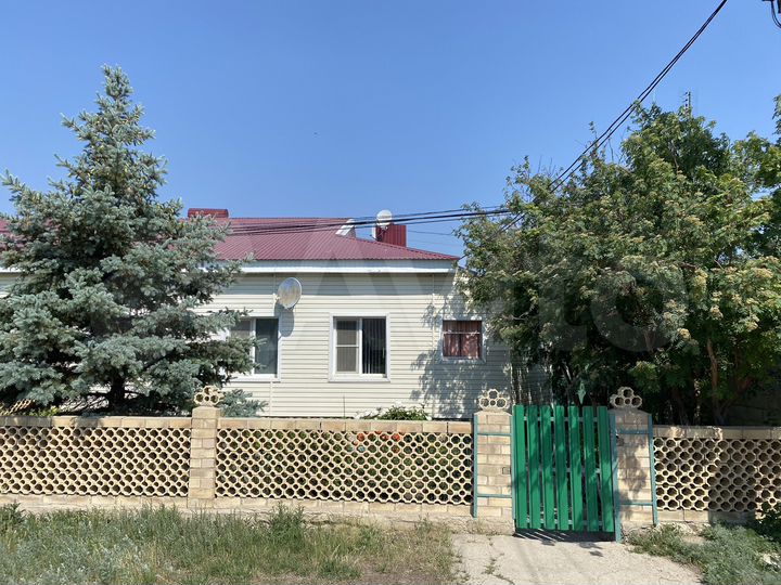 Дом 114 м² на участке 9 сот.