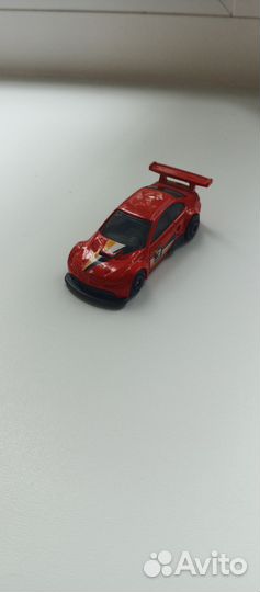 Hot wheels машинки