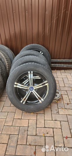 Bridgestone Playz RV PRV 215/60 R16 95H