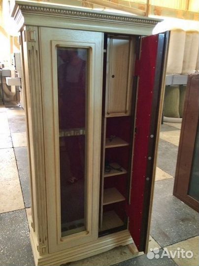 Сейф оружейный на 6 стволов