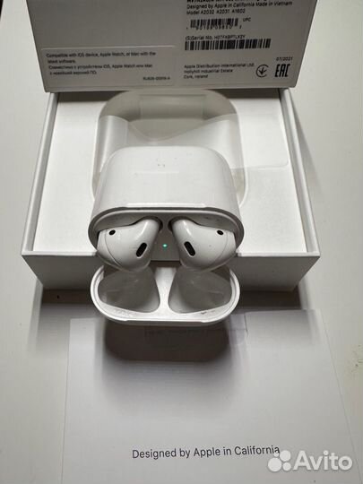 Зарядный футляр наушники Apple Airpods 1