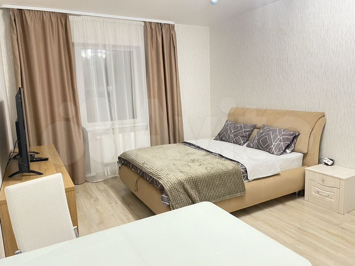Квартира-студия, 38 м², 1/25 эт.