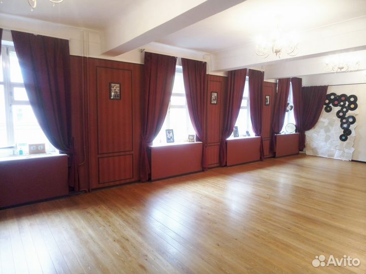 Сдам в аренду уютный зал 62м2 в центре города