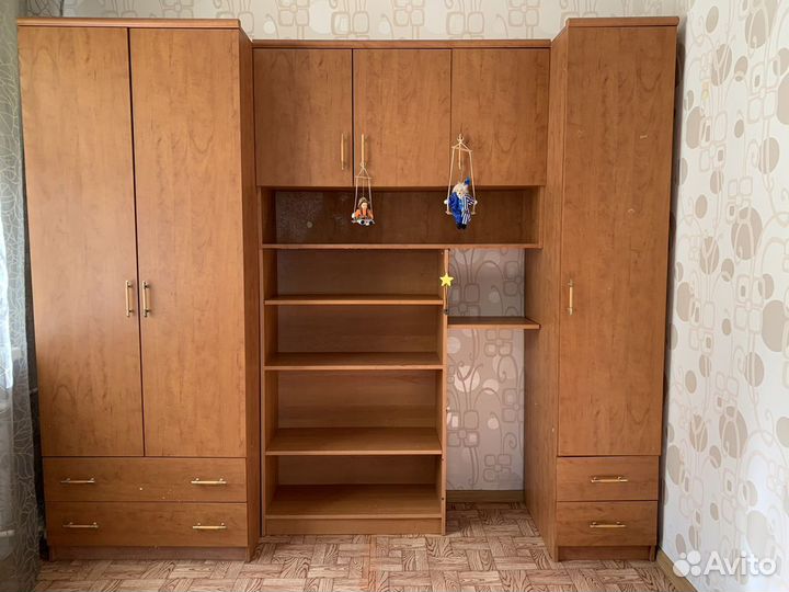 Стенка в детскую