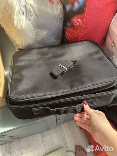 Большой кейс для косметики