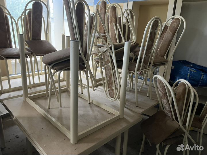Столы со стульями