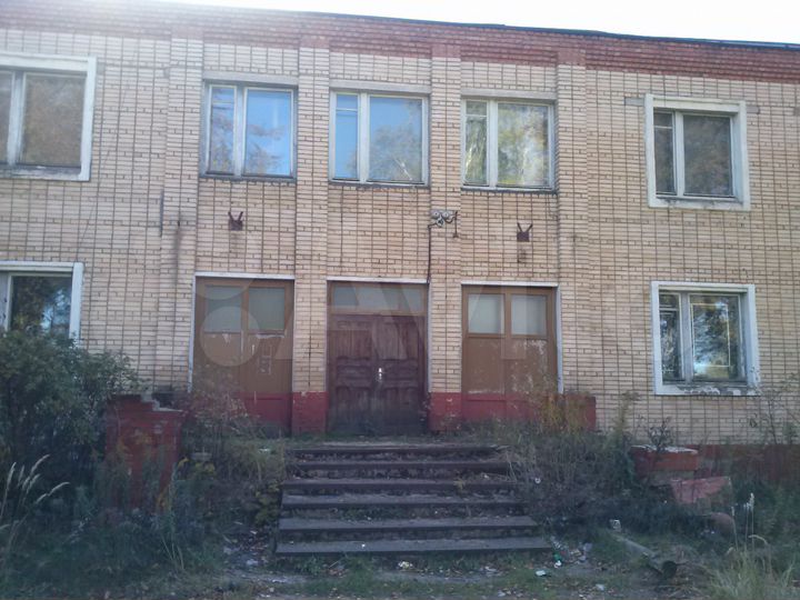 Дом 470 м² на участке 10 сот.