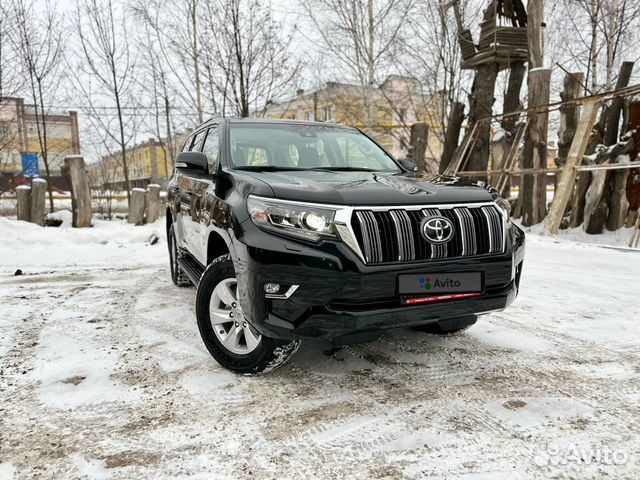 Toyota Land Cruiser Prado 2.8 AT, 2022, 1 900 км