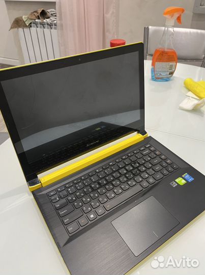 Ноутбук lenovo