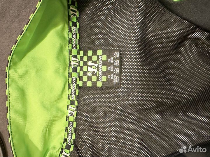 Ветровка warrior football