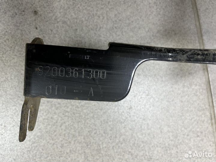 Кронштейн крепления подрамника Renault Kangoo II