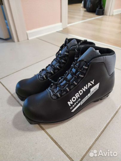 Лыжные ботинки nordway 41 ru новые
