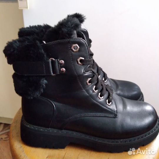 Ботинки женские зимние 38 размера бу