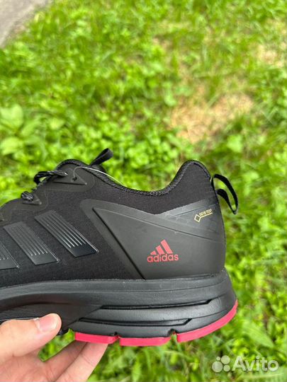 Кроссовки Adidas Gore Tex