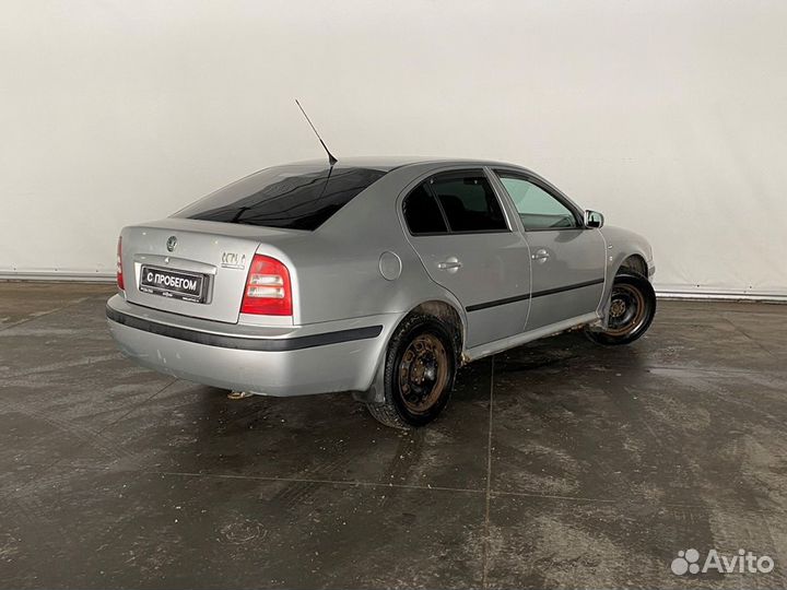 Skoda Octavia 1.6 МТ, 2004, 235 535 км
