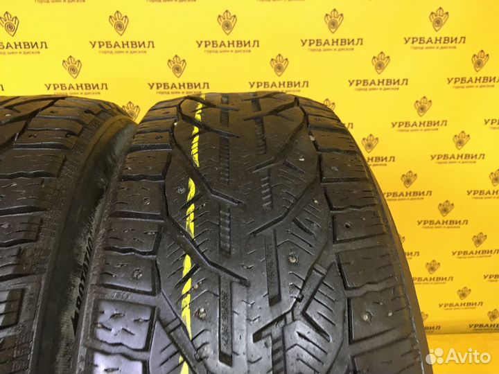 Tigar SUV Ice 215/65 R17 103T