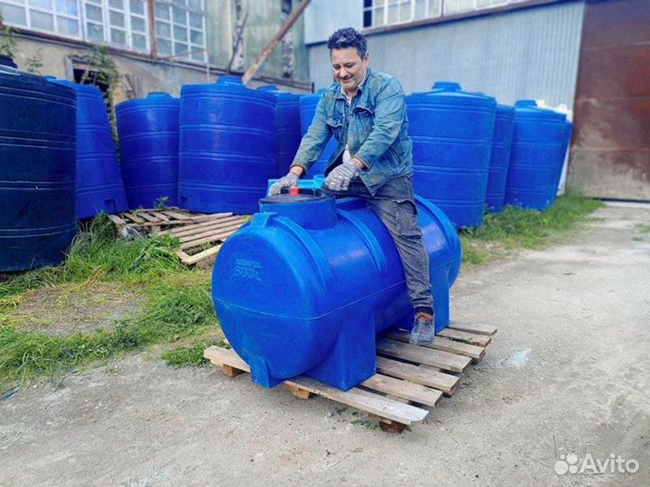 Емкость пластиковая для хранения