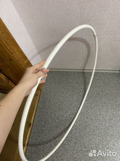 Обруч гимнастический