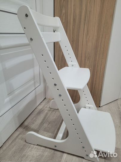 Детский растущий стул