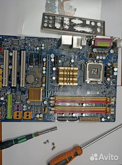 Материнская плата