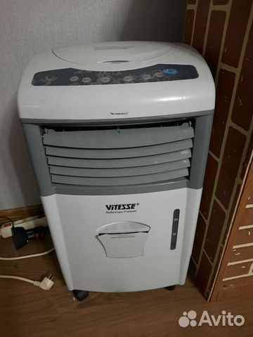 Ионизатор -увлажнитель воздуха