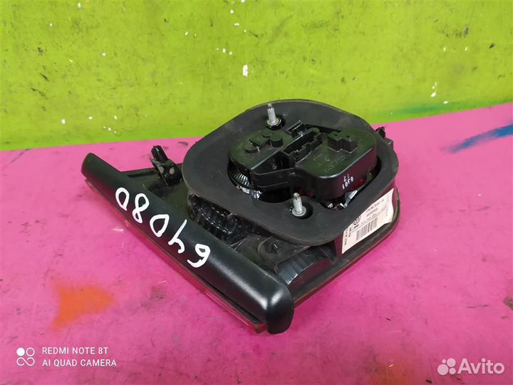 Фонарь правый на крышку багажника VW Golf 6 Гольф