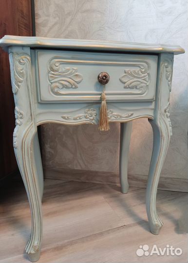 Тумбочки прикроватные, массив Румыния