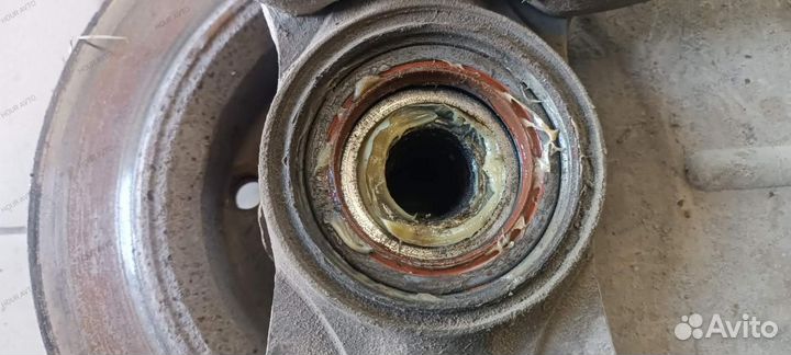 Ступица передняя правая LADA 2121 Niva рест