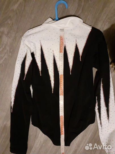 Продам костюм для выступления, фигурное катание