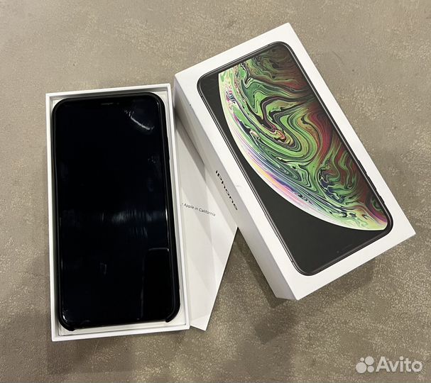 iPhone Xs Max, 64 ГБ