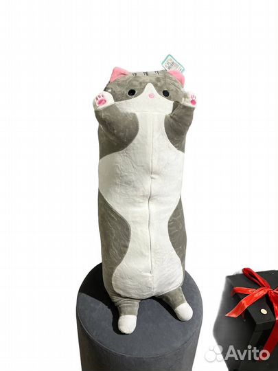 Мягкая игрушка Кот батон с пледом